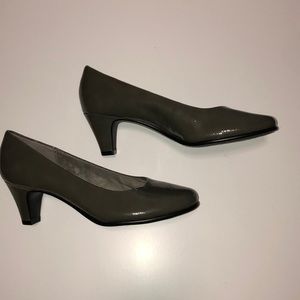 Aerosoles Pumps / Shoes